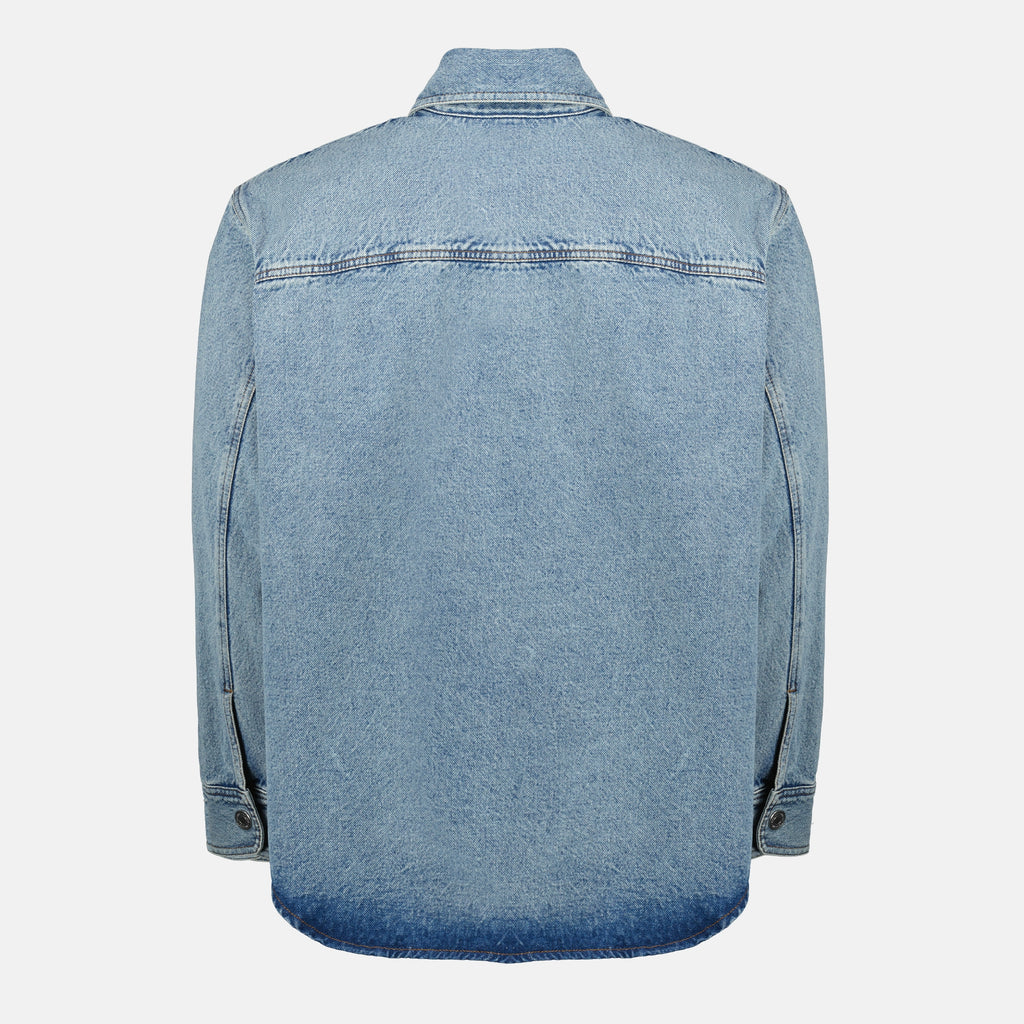 Immagine della camicia in denim blu con cuore all'uncinetto AMI del marchio Ami PARIS per Unisex - Stagione Primaverile-Estate 2026 - Vista Posteriore