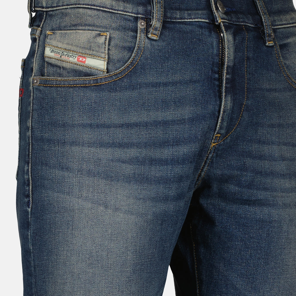 Imagem do casaco Jean D-Strukt 2019 L.30 azul da marca Diesel para Homem - Temporada Outono-Inverno 2025 - Vista Detalhada 1