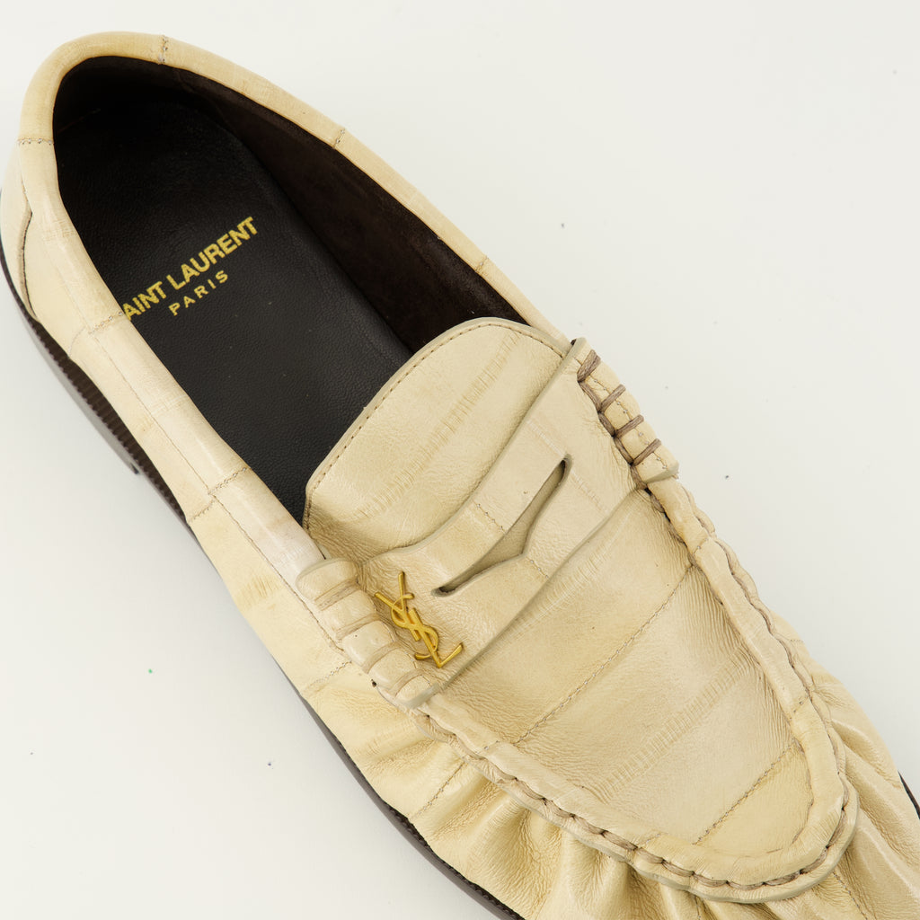 Mocassins Mocassins Loafer beige en cuir d'anguilles Saint Laurent Beige Femme