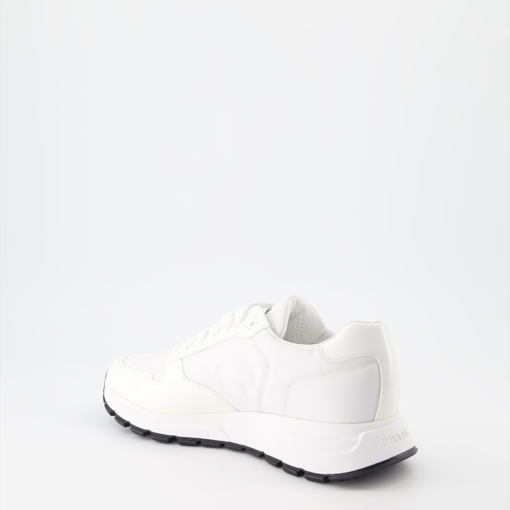 Baskets Baskets en nylon Prada Blanc Homme