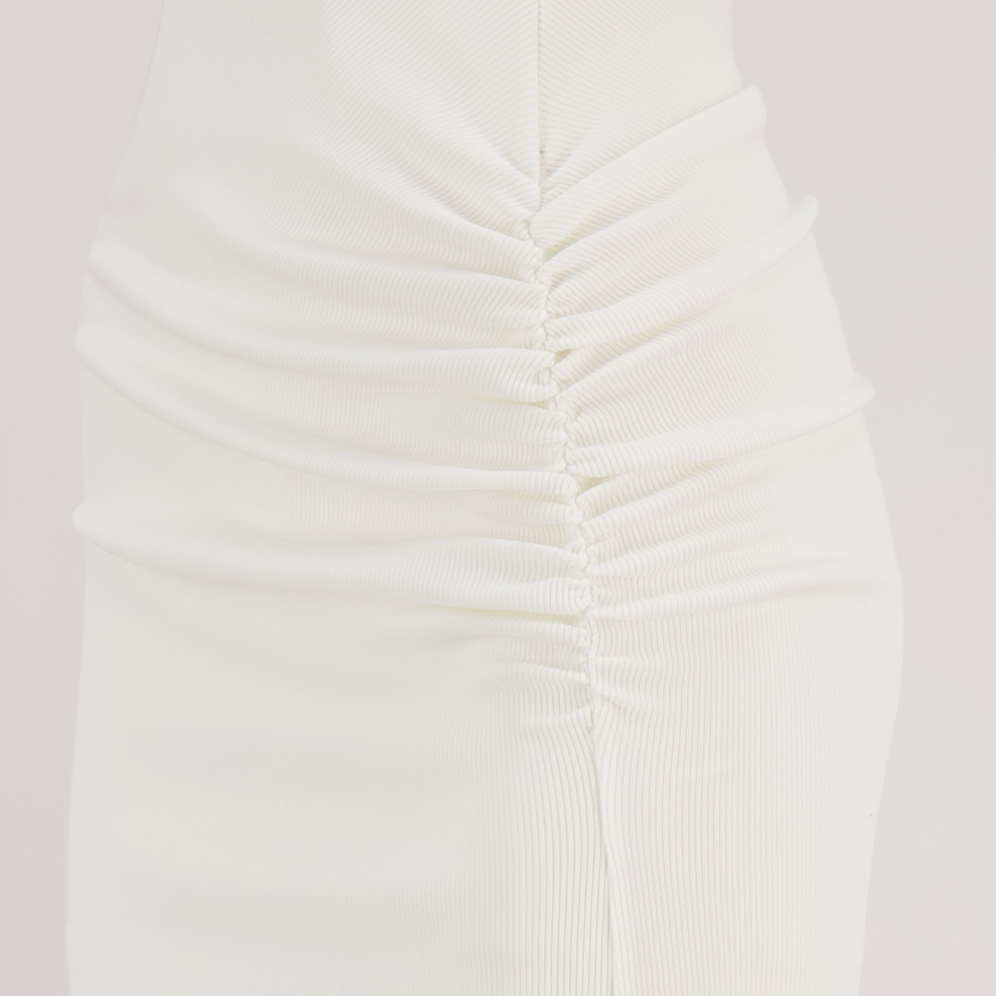 Imagem do Vestido de Pino de Cristal da marca Christopher Esber para Mulheres - Outono-Inverno 2025 - Vista Detalhada_2