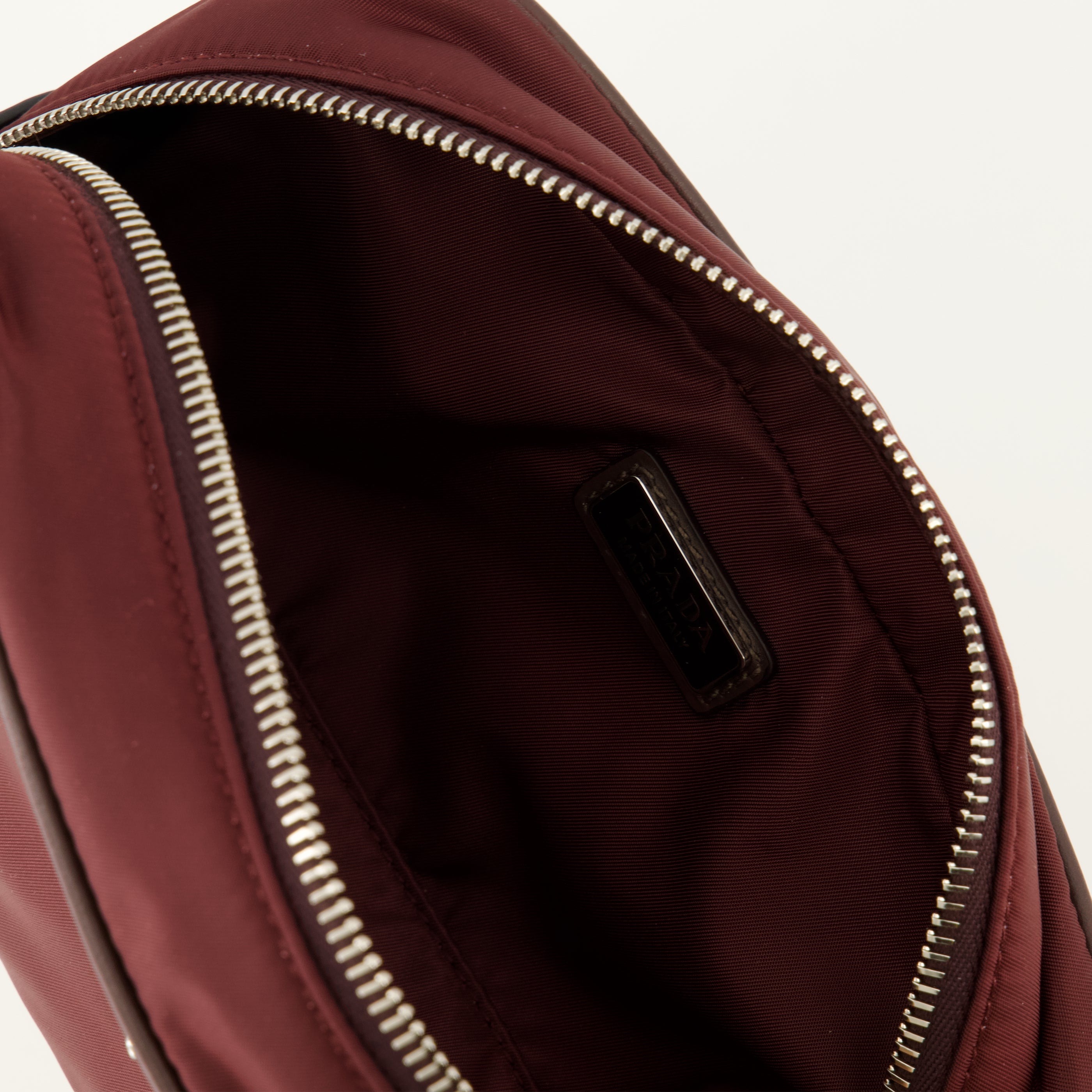 Pochettes SpeedRock Burgundy Pouch in Re-Nylon and Leather Prada Bordeaux Homme