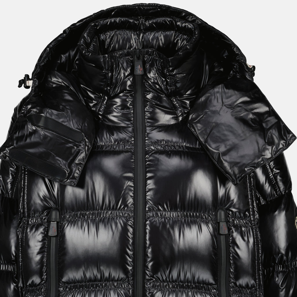 Image of the long Rochelairs down coat from the brand Moncler Grenoble for Women - Autumn-Winter 2025 - Detailed View 1