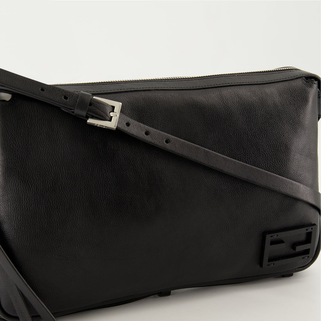 Bolsas transversais Simply Fendi Medium Bag Fendi Preto Mulheres