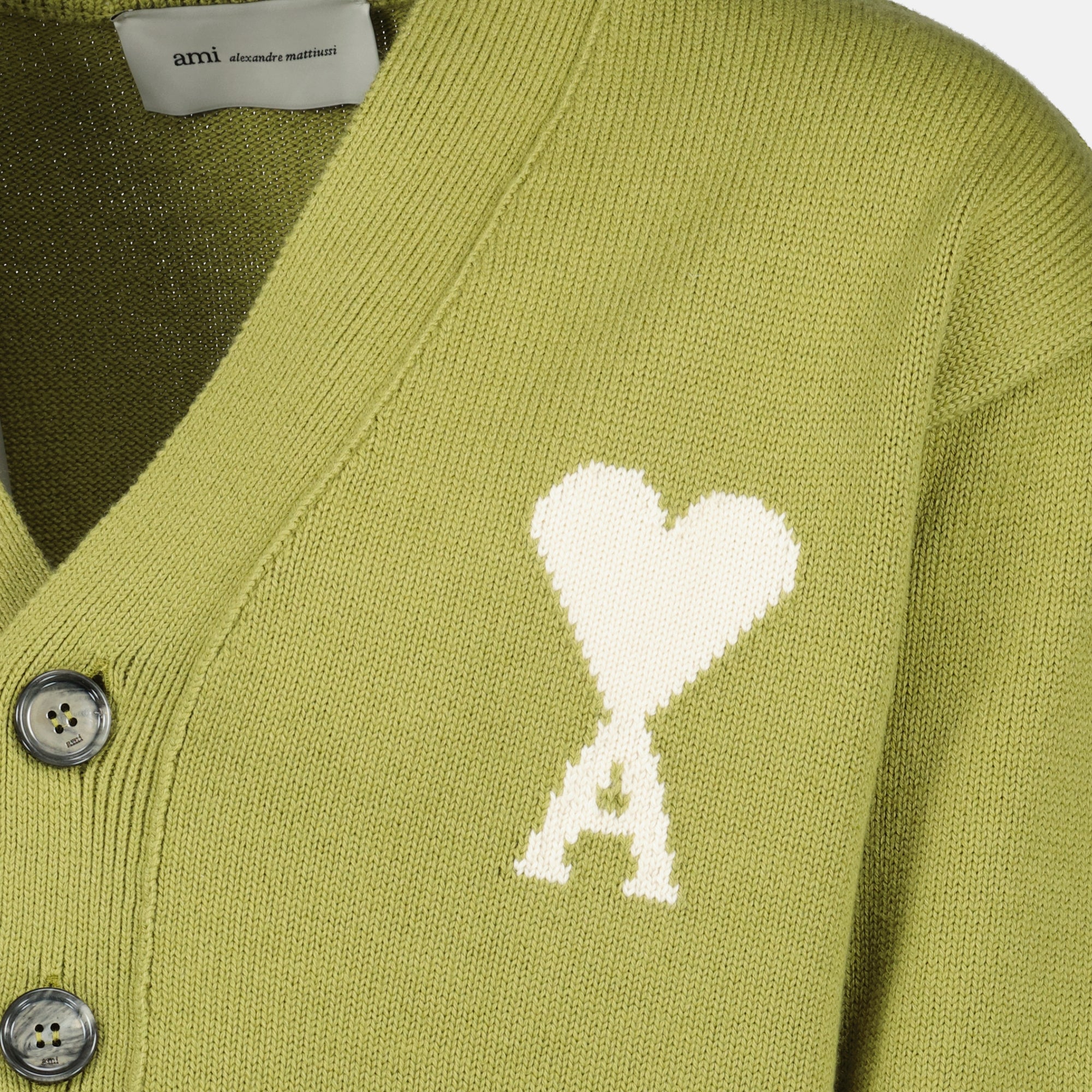 Image de l'article Cardigan AMI de coeur vert de la marque Ami PARIS pour Unisex - Saison Printemps-Été 2026 - Vue détaillée_1