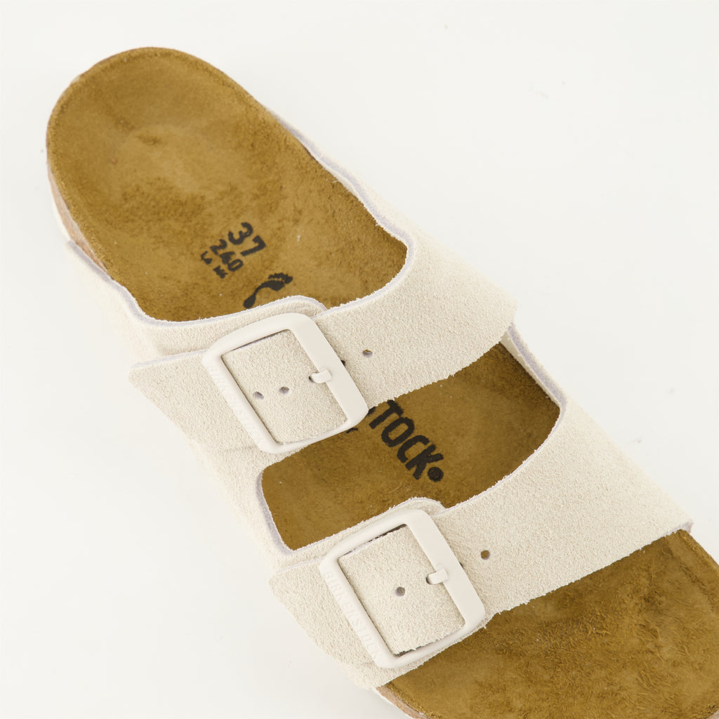 Sapatos abertos Chinelos Arizona Birkenstock Bege Femme