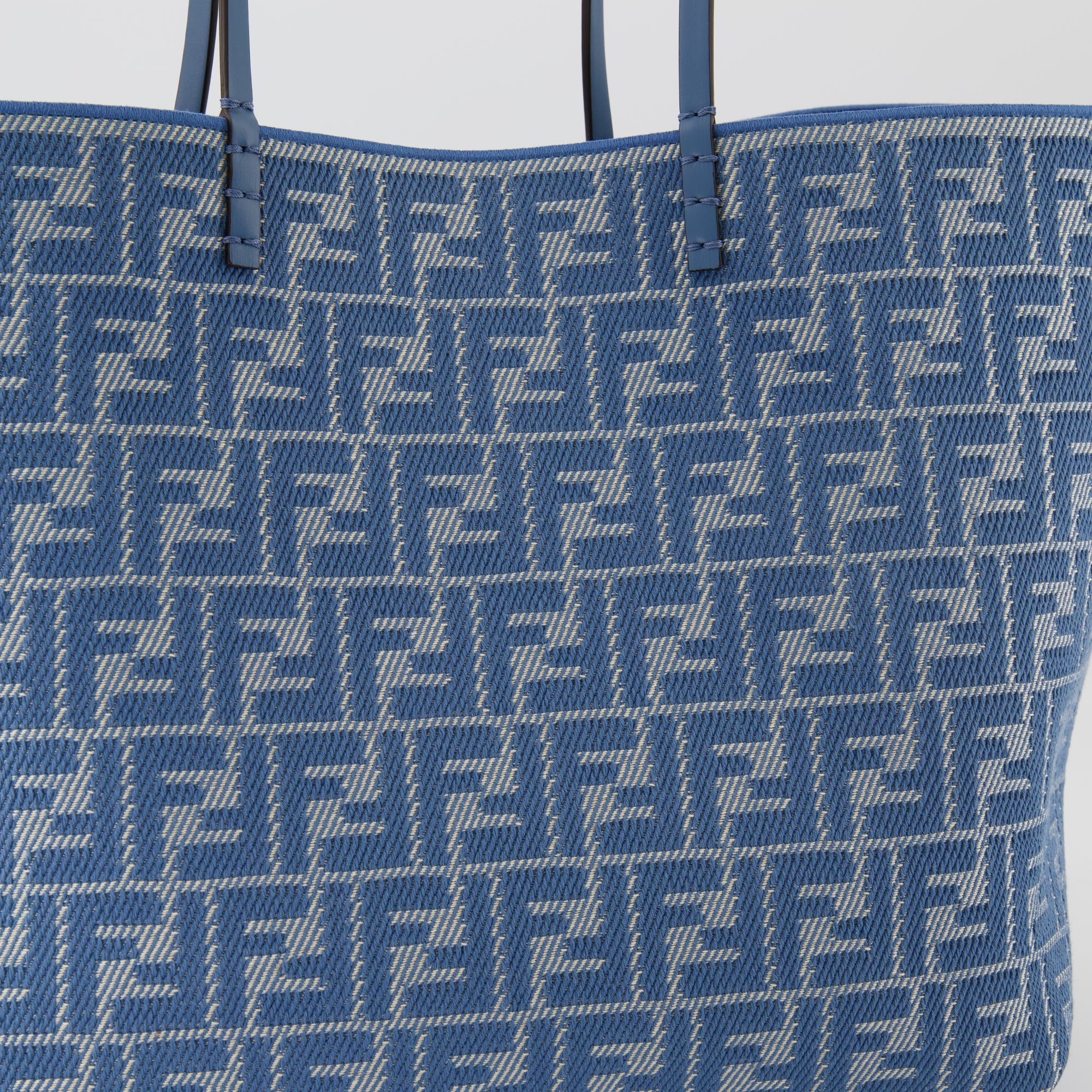 Sacs cabas Sac cabas Roll Fendi Bleu Femme