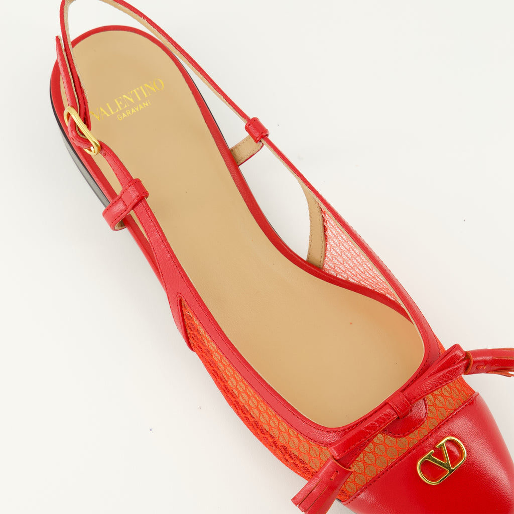 Image de l'article Ballarines Valet du Roi rouge de la marque Valentino Garavani pour Femme - Saison Printemps-Été 2026 - Vue détaillée de haut