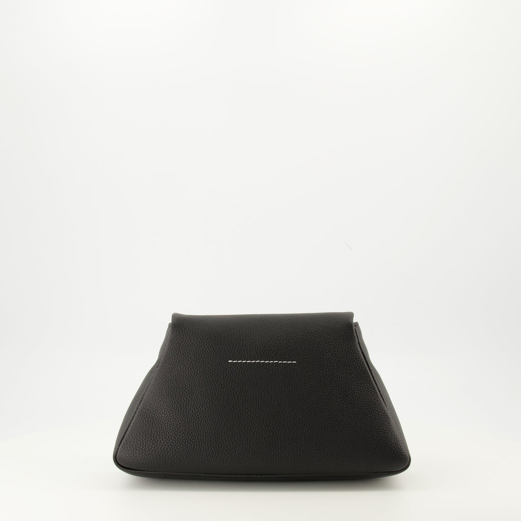 Image de l'article Pochette Numeric de la marque Mm6 pour Femme - Saison Automne-Hiver 2025 - Vue de Dos