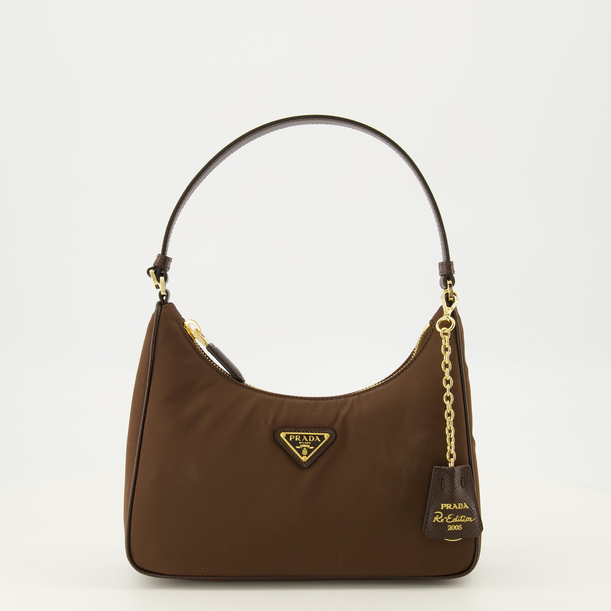 Sacs à main et épaule Bolso Mini Re-Edition 2005 en Re-Nylon Marrón Prada Marron Femme