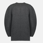 Imagen del abrigo de lana FF en gris de la marca Fendi para mujer - Temporada Otoño-Invierno 2025 - Vista Trasera