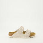Sapatos abertos Chinelos Arizona Birkenstock Bege Femme