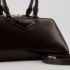 Sacs à main et épaule Pequeño bolso Antigona Cube East-West Givenchy Marron Femme