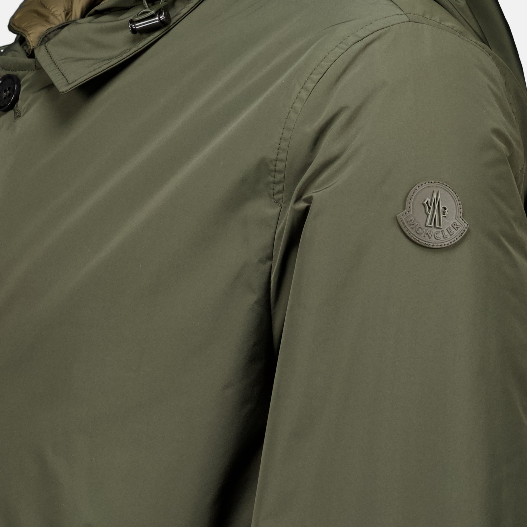 Manteaux Evrine Quilted Parka in Khaki Moncler Kaki Homme