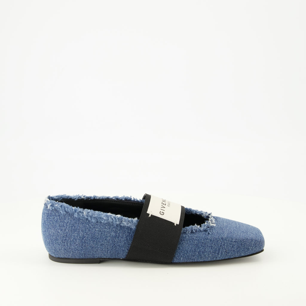 Image de l'article Ballerines Sliced Square en denim bleu de la marque Givenchy pour Femme - Saison Printemps-Été 2026 - Vue latérale droite