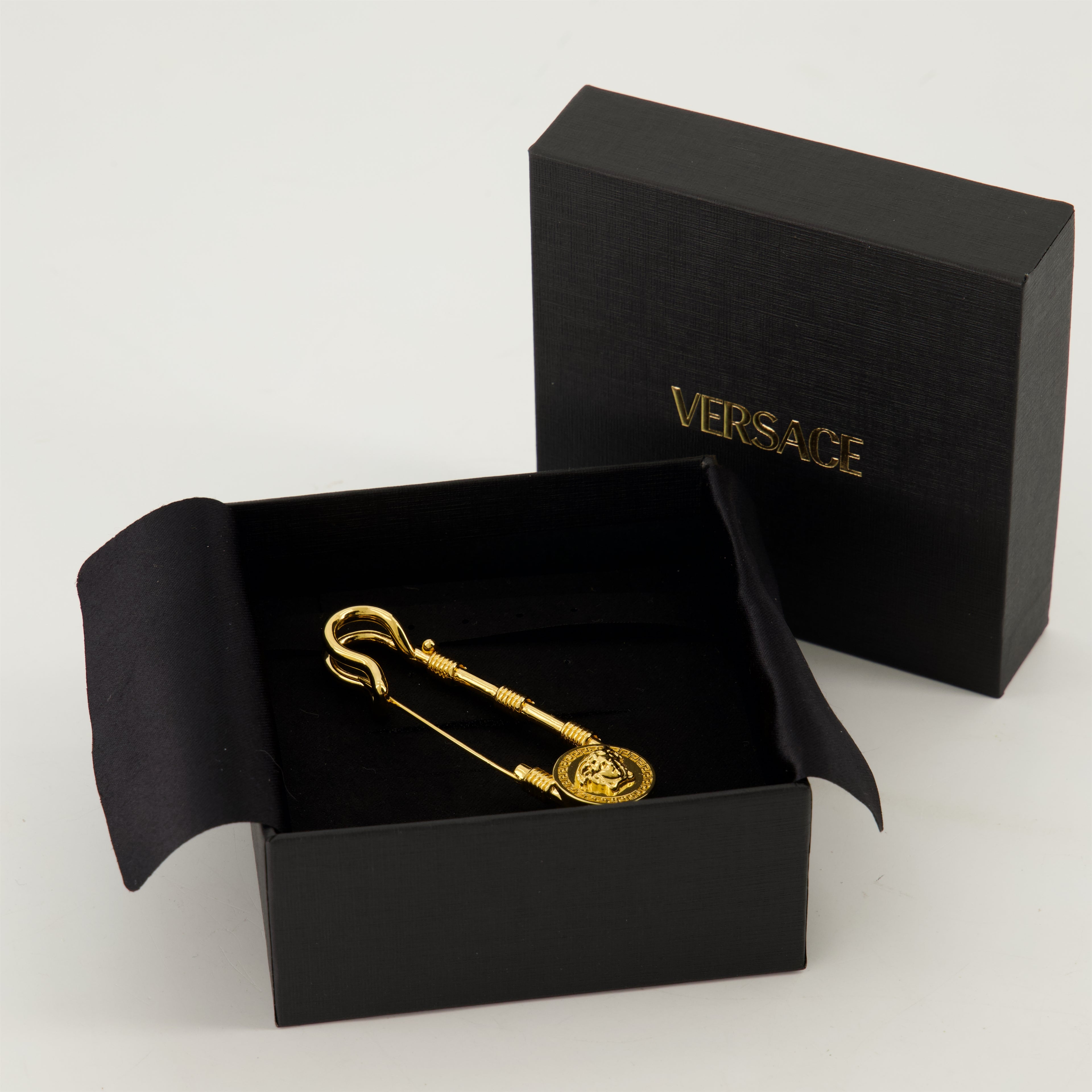 Bijoux Broche Medusa Safety Pin Versace Doré Femme