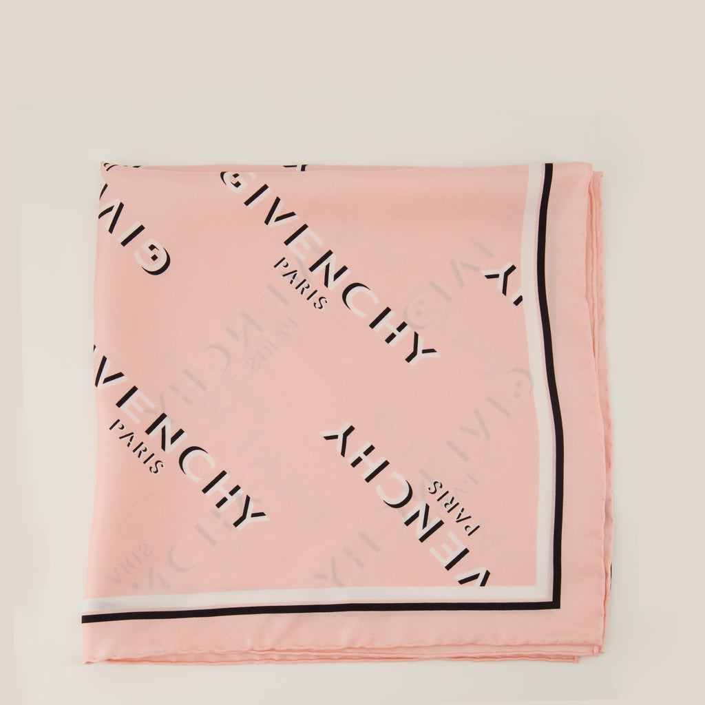 Imagen del pañuelo de seda Givenchy Shadow para mujer - Temporada Otoño-Invierno 2025 - Vista Detallada_3