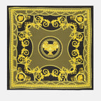 Écharpes, foulards et gants Foulard La Coupe des Dieux Versace Noir Femme