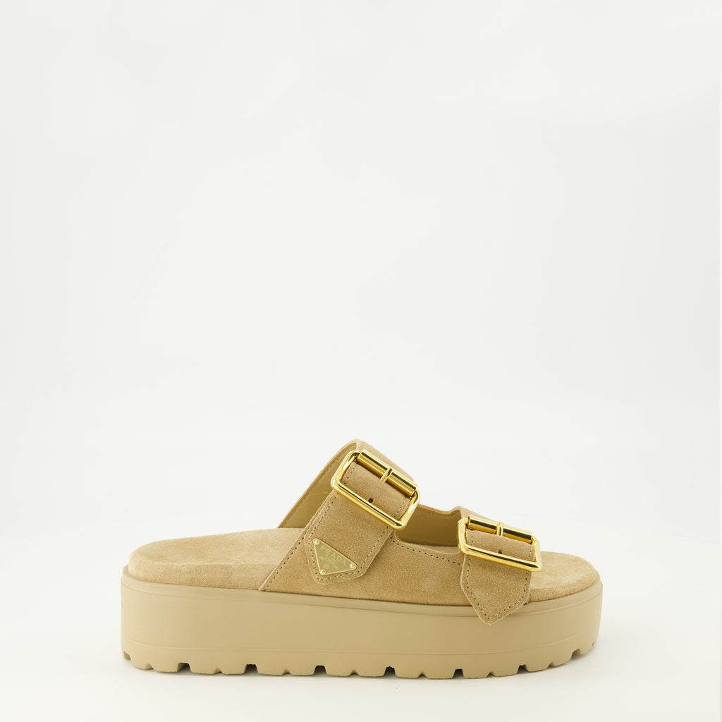 Immagine delle Mules a piattaforma in vitello scamosciato beige del marchio Prada per donna - Stagione Primavera-Estate 2026 - Vista laterale destra