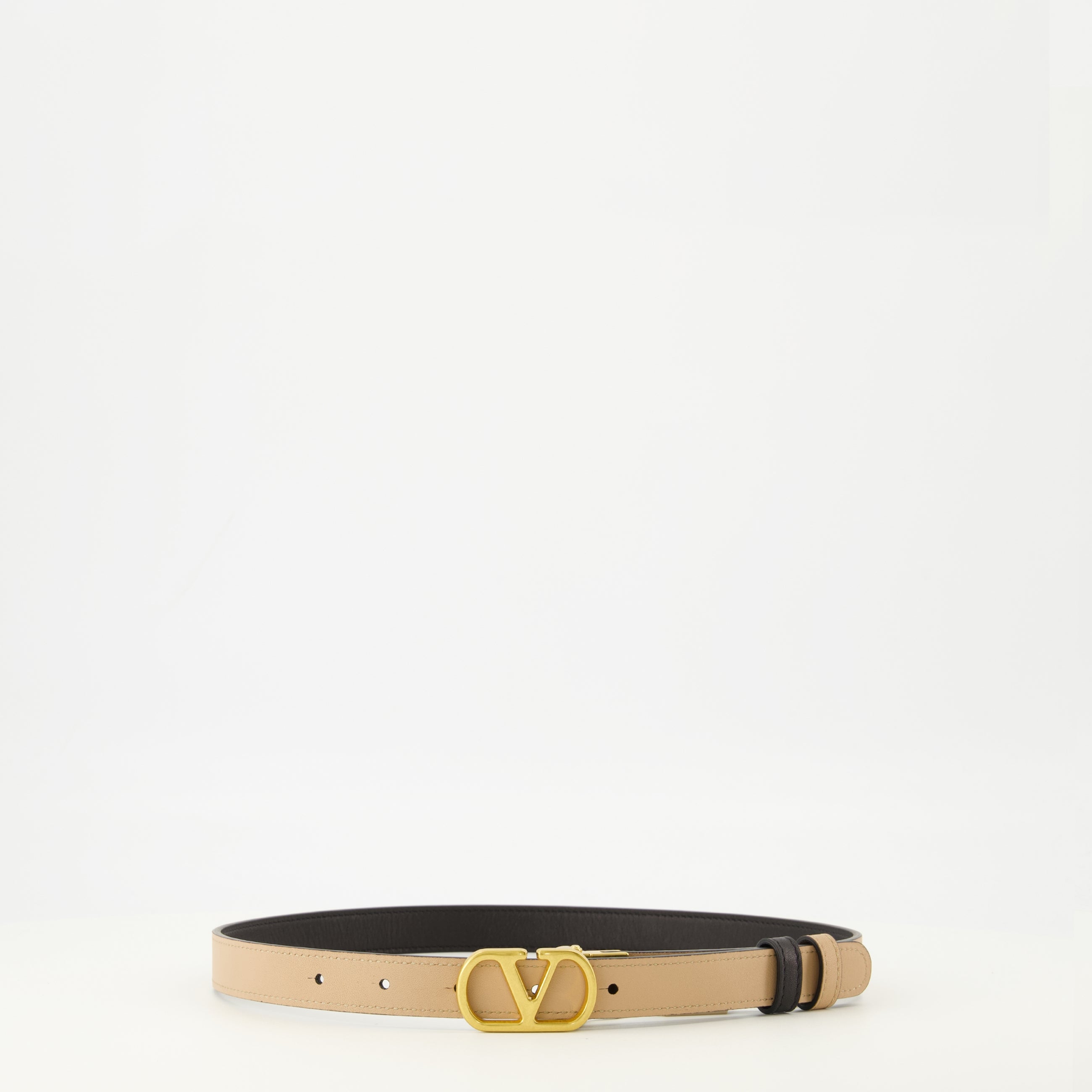 Image de l'article Ceinture Vlogo réversible beige et noir 20 mm de la marque Valentino Garavani pour Femme - Saison Printemps-Été 2026 - Vue de Face