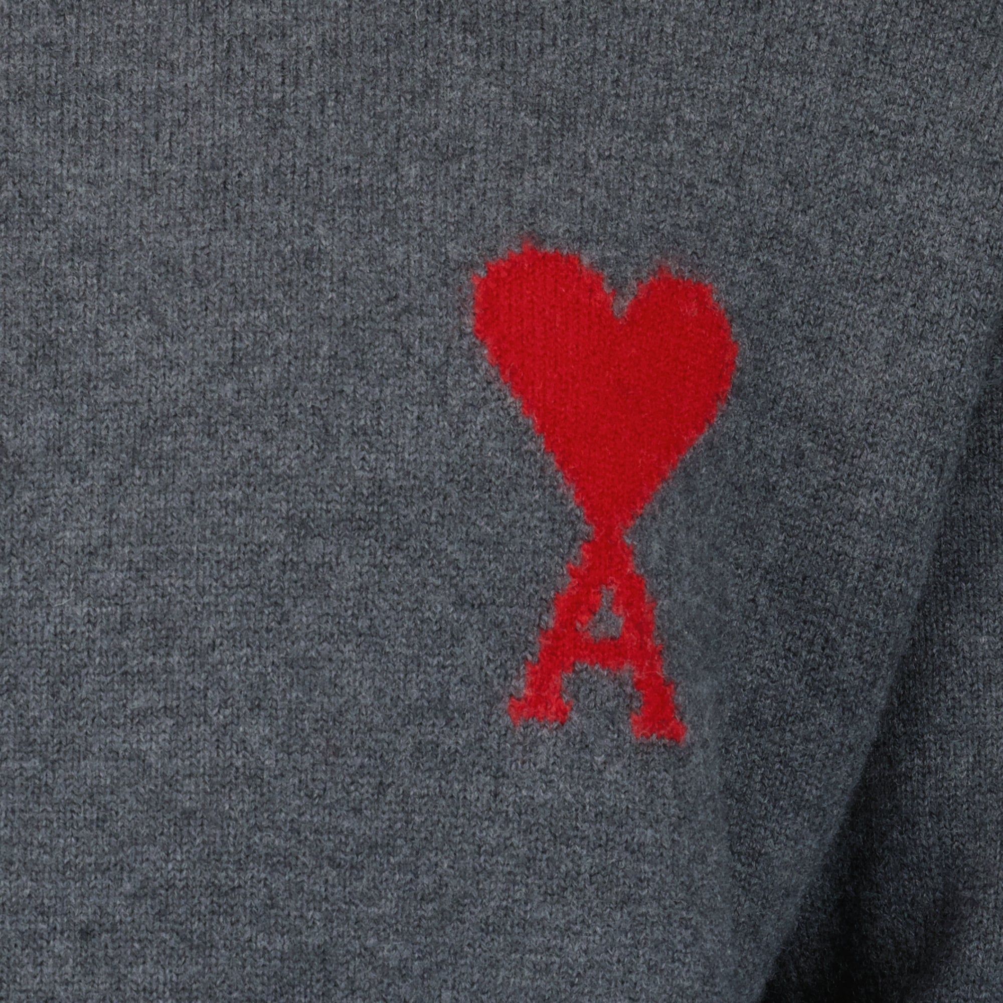 Image de l'article Pull AMI de coeur gris de la marque Ami PARIS pour Unisex - Saison Printemps-Été 2026 - Vue détaillée_2