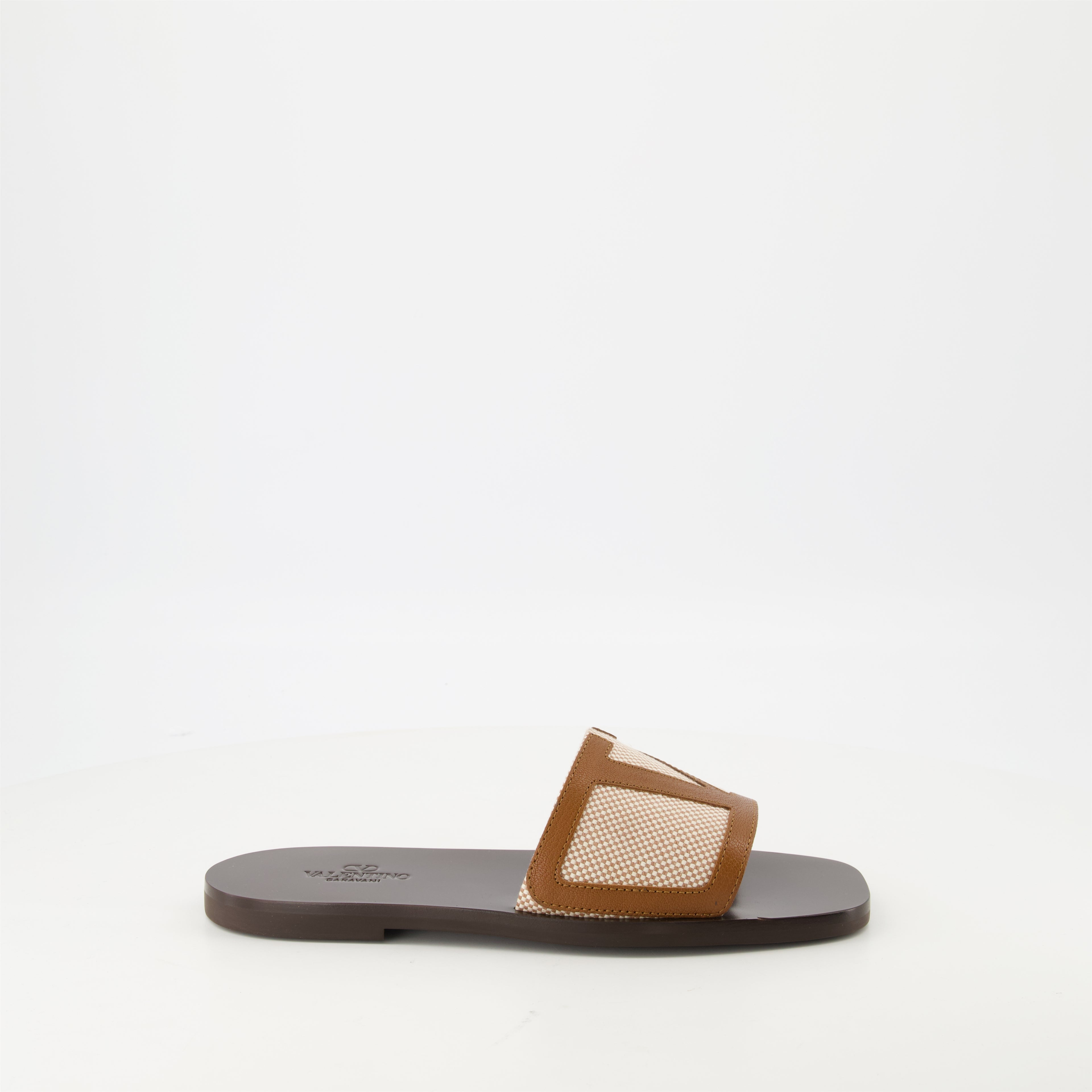 Chaussures ouvertes Sandales en cuir Viva Superstar Valentino Garavani Marron Homme