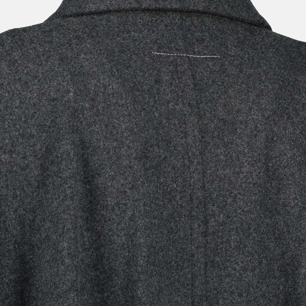 Image de l'article Long manteau en laine de la marque Mm6 pour Femme - Saison Automne-Hiver 2025 - Vue détaillée_6