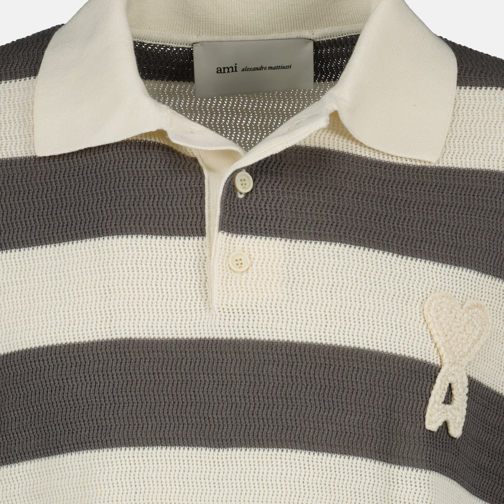 Imagen del polo de punto de algodón blanco y marrón de la marca Ami PARIS para Hombre - Temporada Primavera-Verano 2026 - Vista Detallada_2