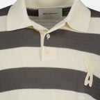 Immagine del polo in maglia di cotone bianco e marrone del marchio Ami PARIS per Uomo - Stagione Primavera-Estate 2026 - Vista Dettagliata_2