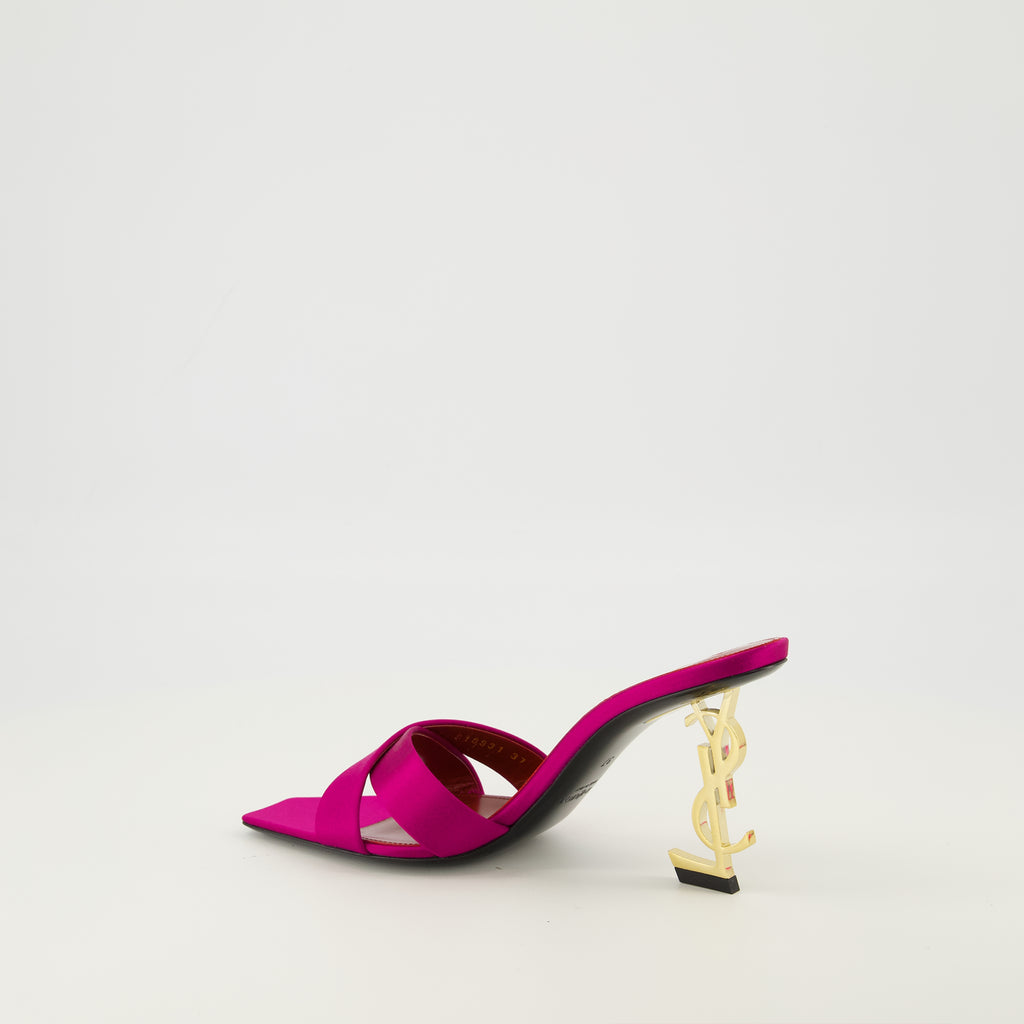 Immagine delle mule con tacco Opyum rosa del marchio Saint Laurent per donna - Collezione Primavera-Estate 2026 - Vista tre quarti posteriore destra