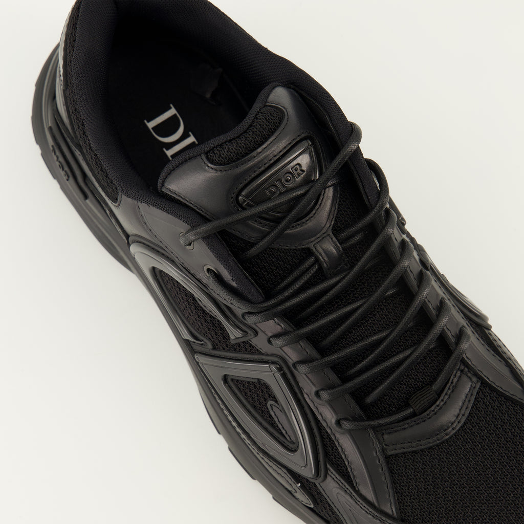 Bild der B30 schwarzen Sneakers der Marke Dior für Herren - Herbst-Winter Saison 2025 - Detaillierte Ansicht von oben