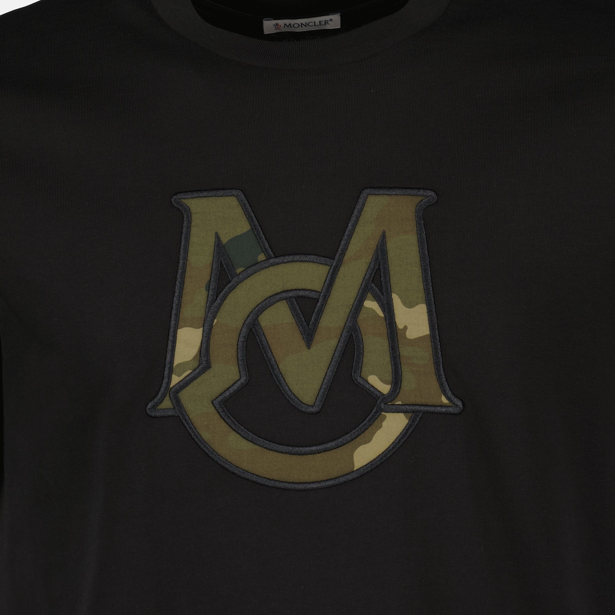 T-shirts T-shirt à monogramme Moncler Noir Homme