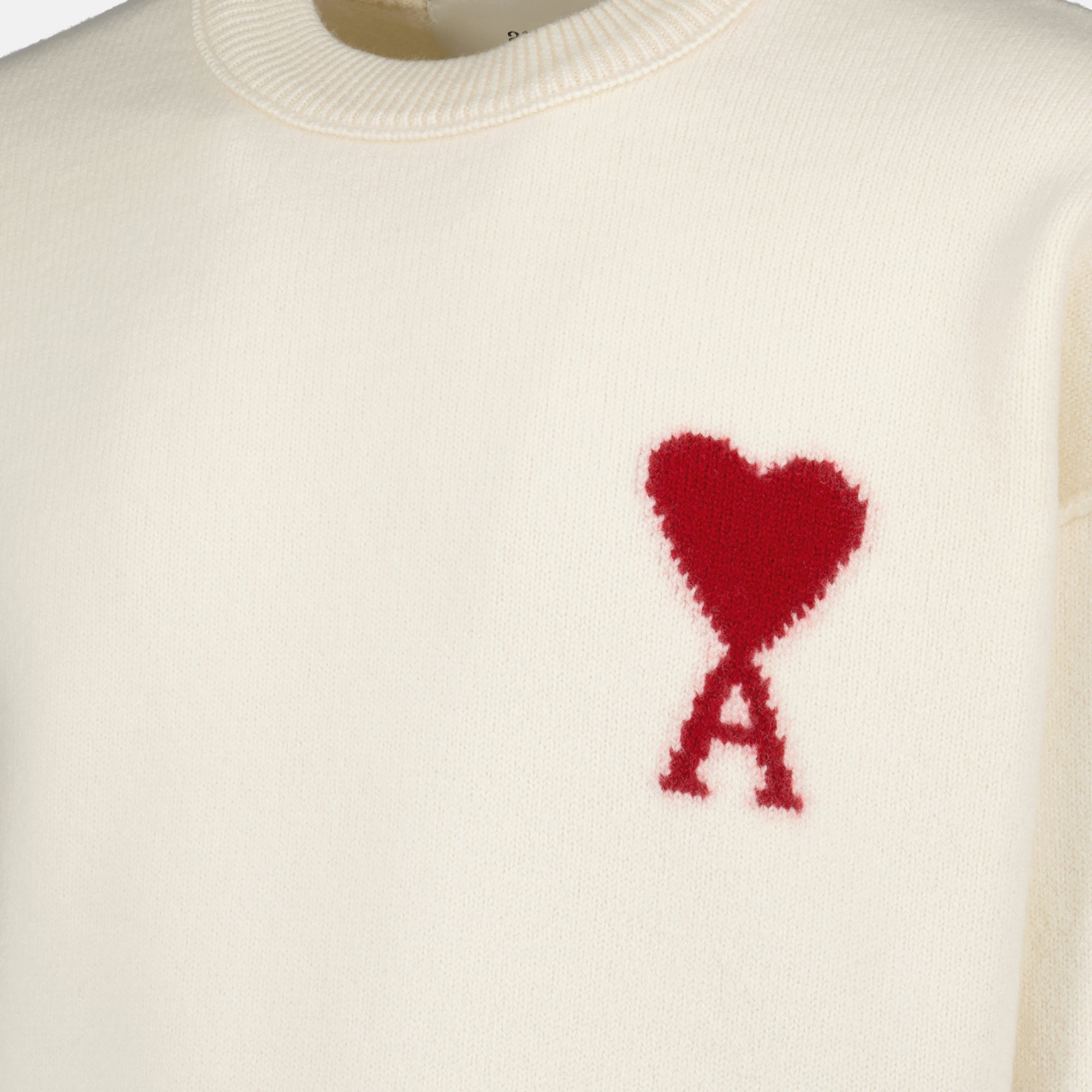Image de l'article Pull AMI de coeur beige de la marque Ami PARIS pour Unisex - Saison Printemps-Été 2026 - Vue détaillée_1