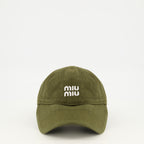Immagine del cappellino in denim khaki di Miu Miu per donna - Stagione Primavera-Estate 2026 - Vista Frontale
