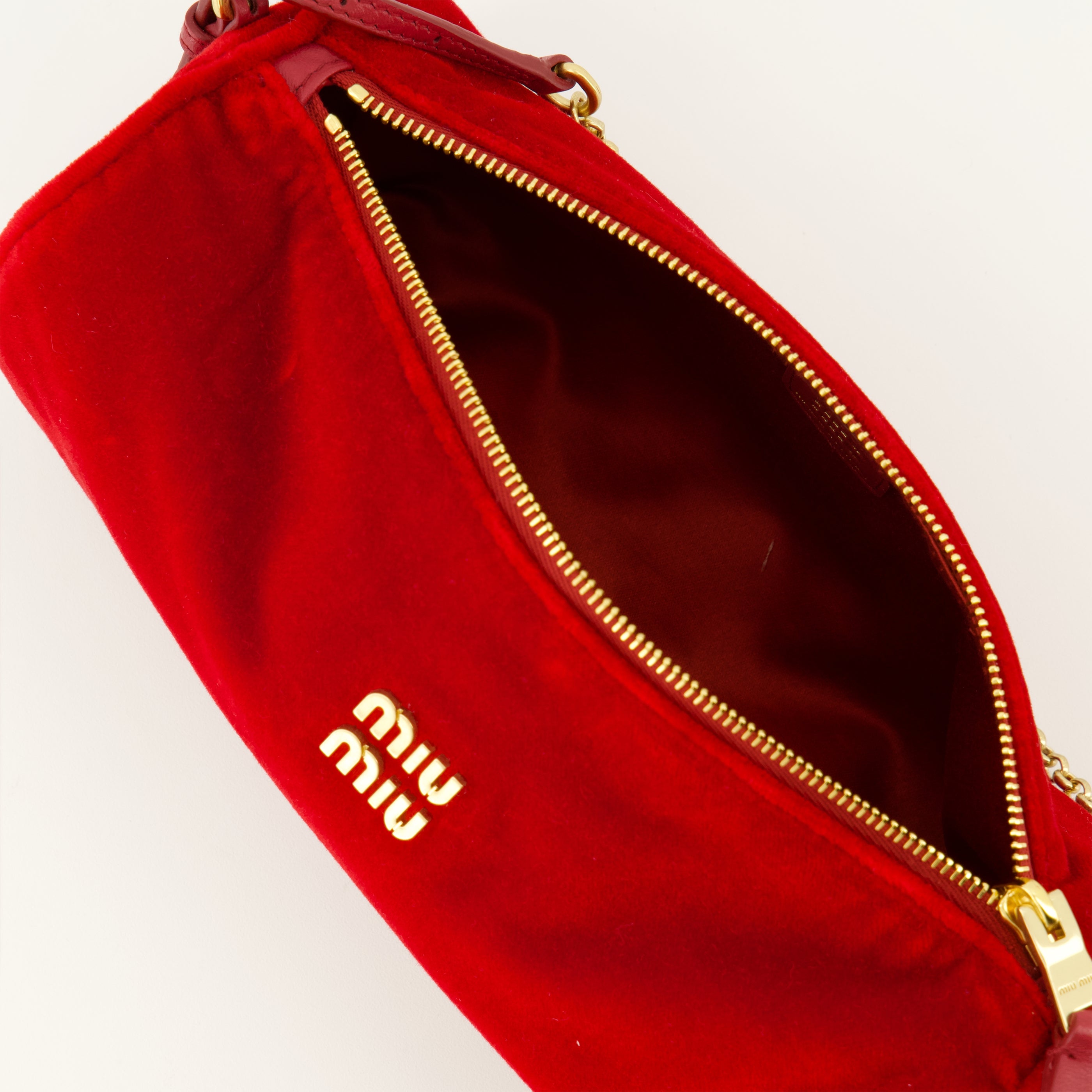 Sacs à main et épaule Sac en velours rouge Miu Miu Rouge Femme