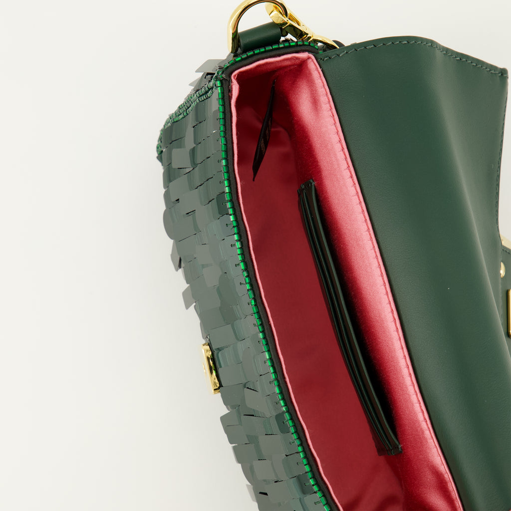 Bild des Fendi Mini Baguette Bags für Frauen - Herbst-Winter 2025 - Detailansicht_3