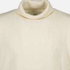 Immagine dell'articolo maglione a collo alto Ami cuore del marchio Ami PARIS per Unisex - Stagione Autunno-Inverno 2025 - Vista dettagliata_3