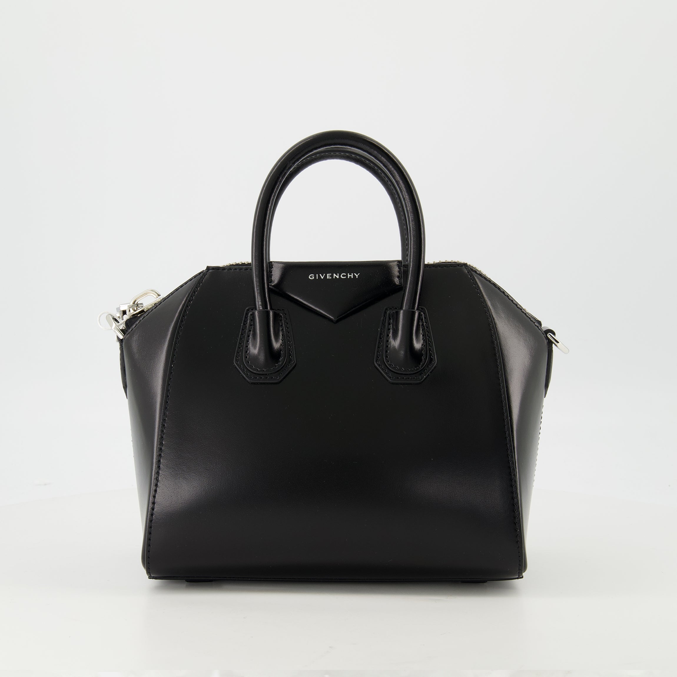 Sacs à main et épaule Mini sac Antigona Givenchy Noir Femme