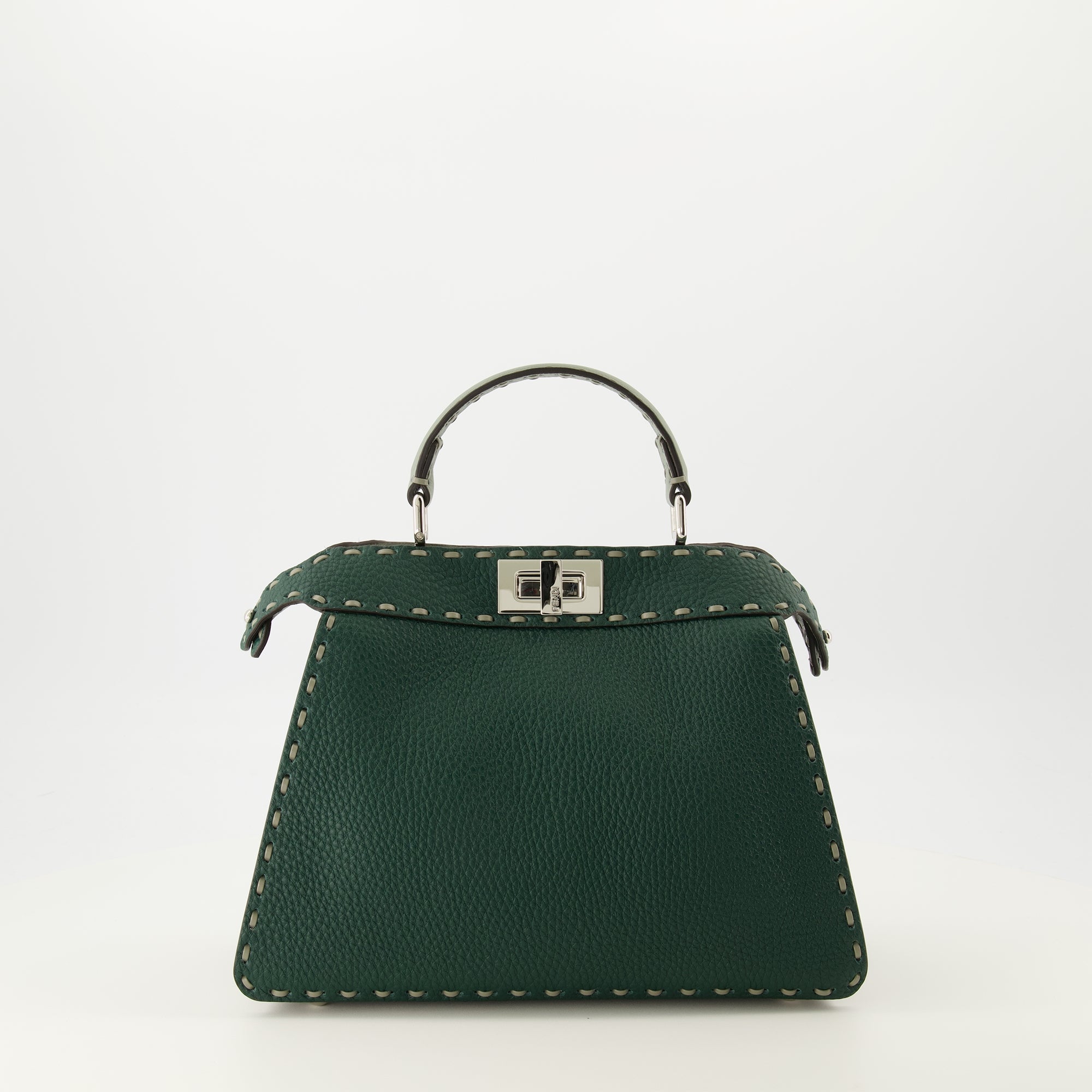 Imagen del bolso PeekabooISeeU pequeño verde oscuro de Fendi para Mujer - Temporada Otoño-Invierno 2025 - Vista Trasera