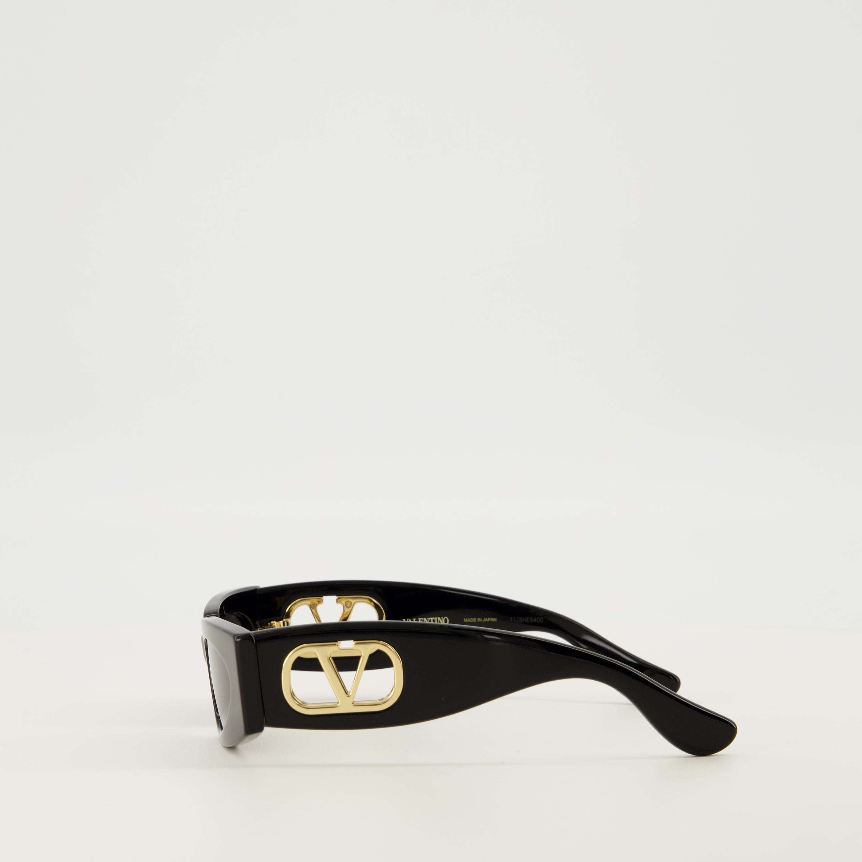 Lunettes VLogo Black Sunglasses Valentino Garavani Noir Femme
