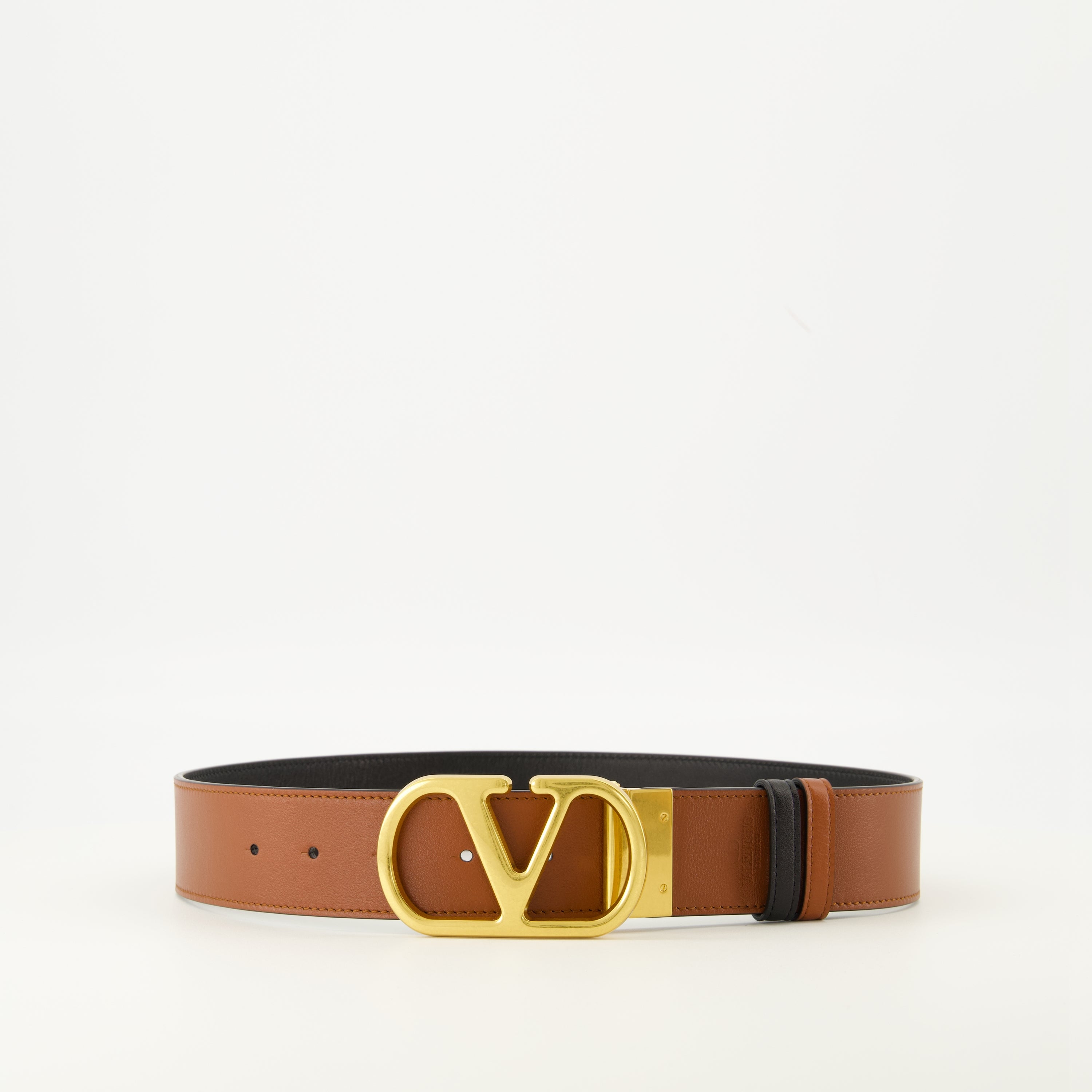 Image de l'article Ceinture Vlogo réversible marron et noir 40 mm de la marque Valentino Garavani pour Femme - Saison Printemps-Été 2026 - Vue de Face