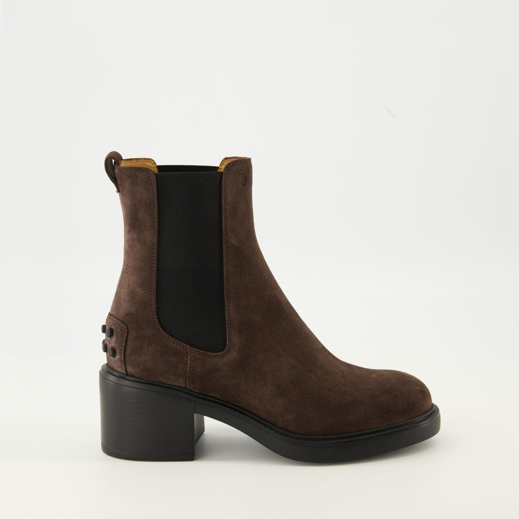 Image of the Tod's Women's Suede Ankle Boots - Autumn-Winter 2025 - Right Side View