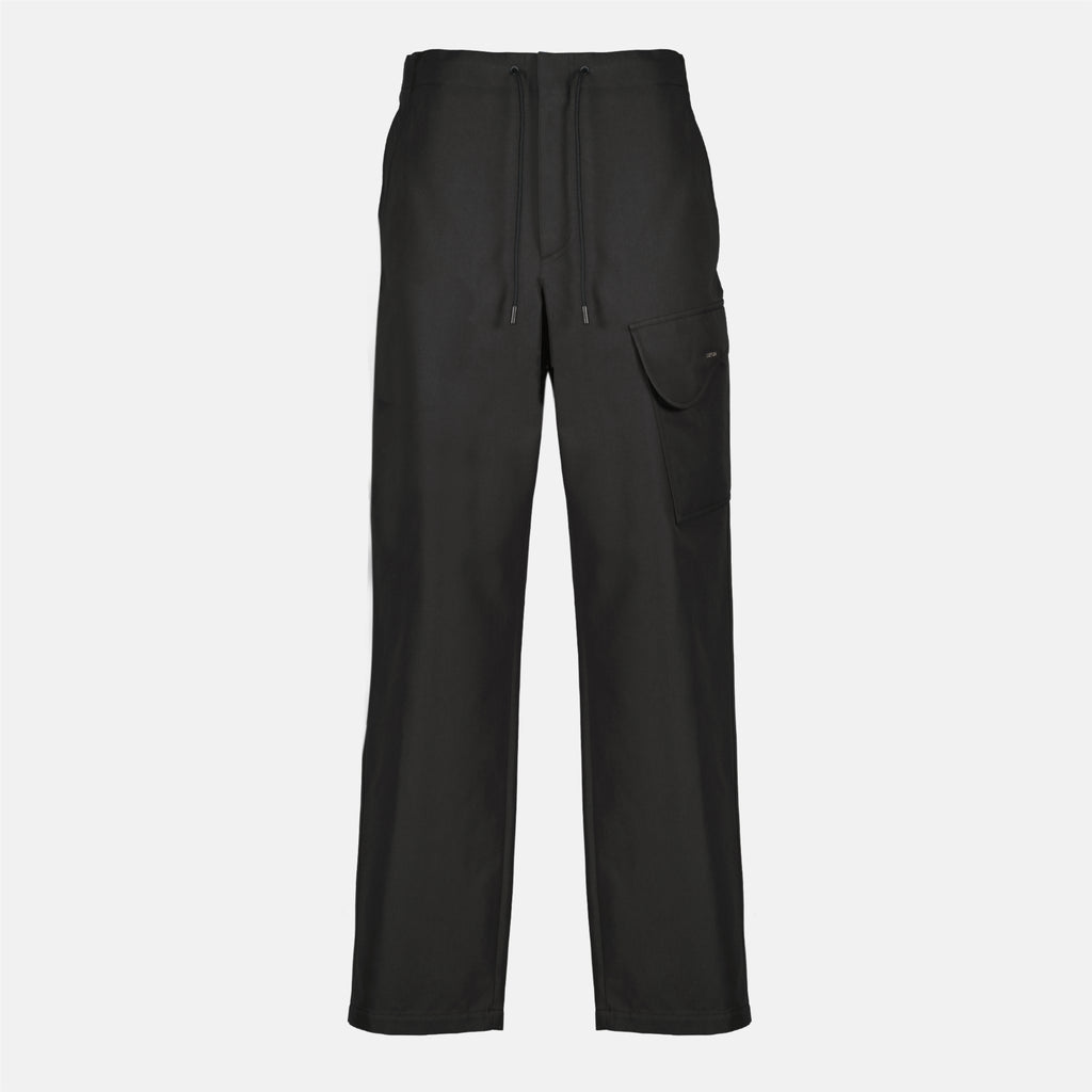 Bild des schwarzen Cargo-Hosen von Dior für Herren - Frühjahr-Sommer 2026 - Vorderansicht