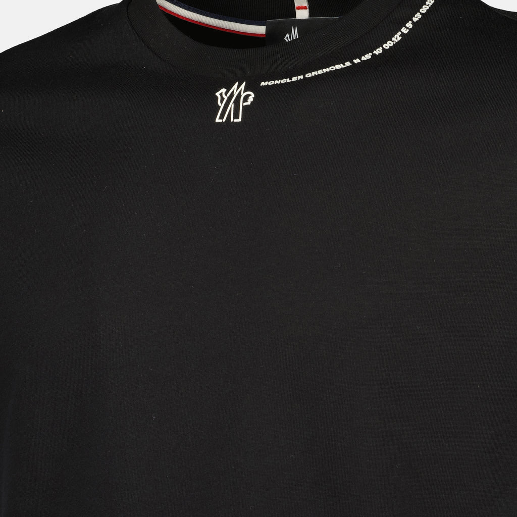 Image de l'article T-shirt à logo noir de la marque Moncler Grenoble pour Homme - Saison Automne-Hiver 2025 - Vue détaillée_1