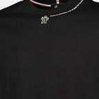 Moncler Grenoble의 남성용 검은색 로고 티셔츠 이미지 - 2025년 가을-겨울 시즌 - 상세 보기 1
