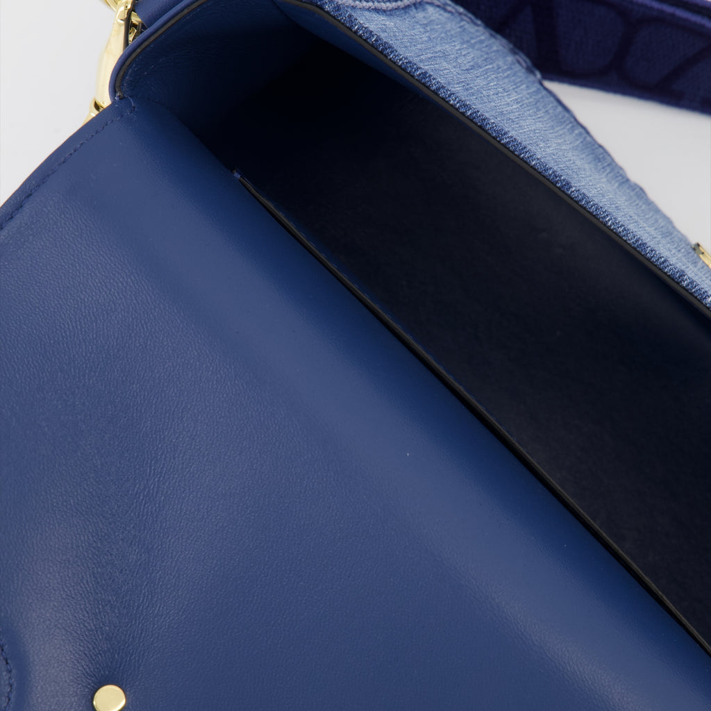 Handtaschen und schultertaschen Sac AllTime en denim Valentino Garavani Blau Femme