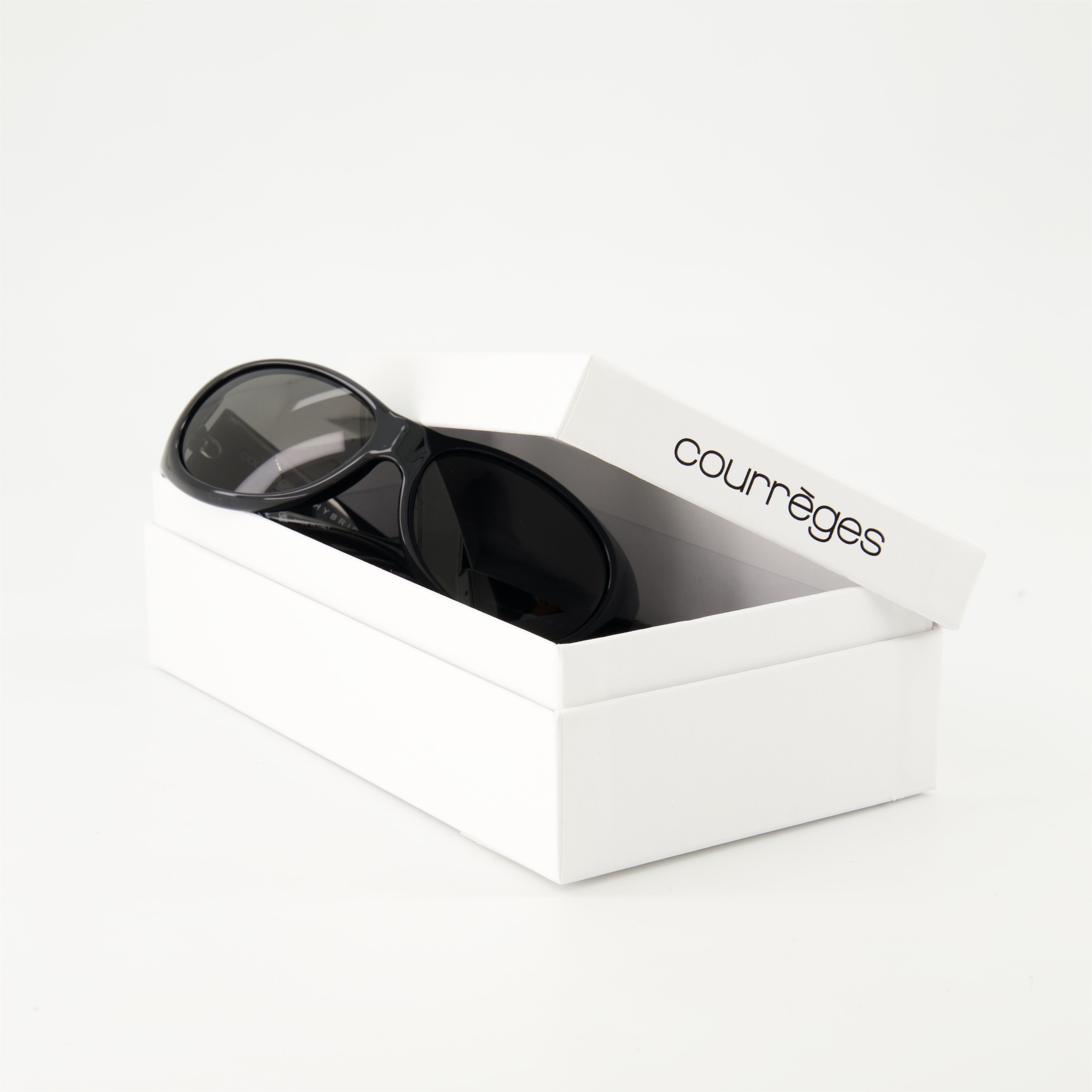 Lunettes Lunettes de soleil noires Courrèges Noir Femme