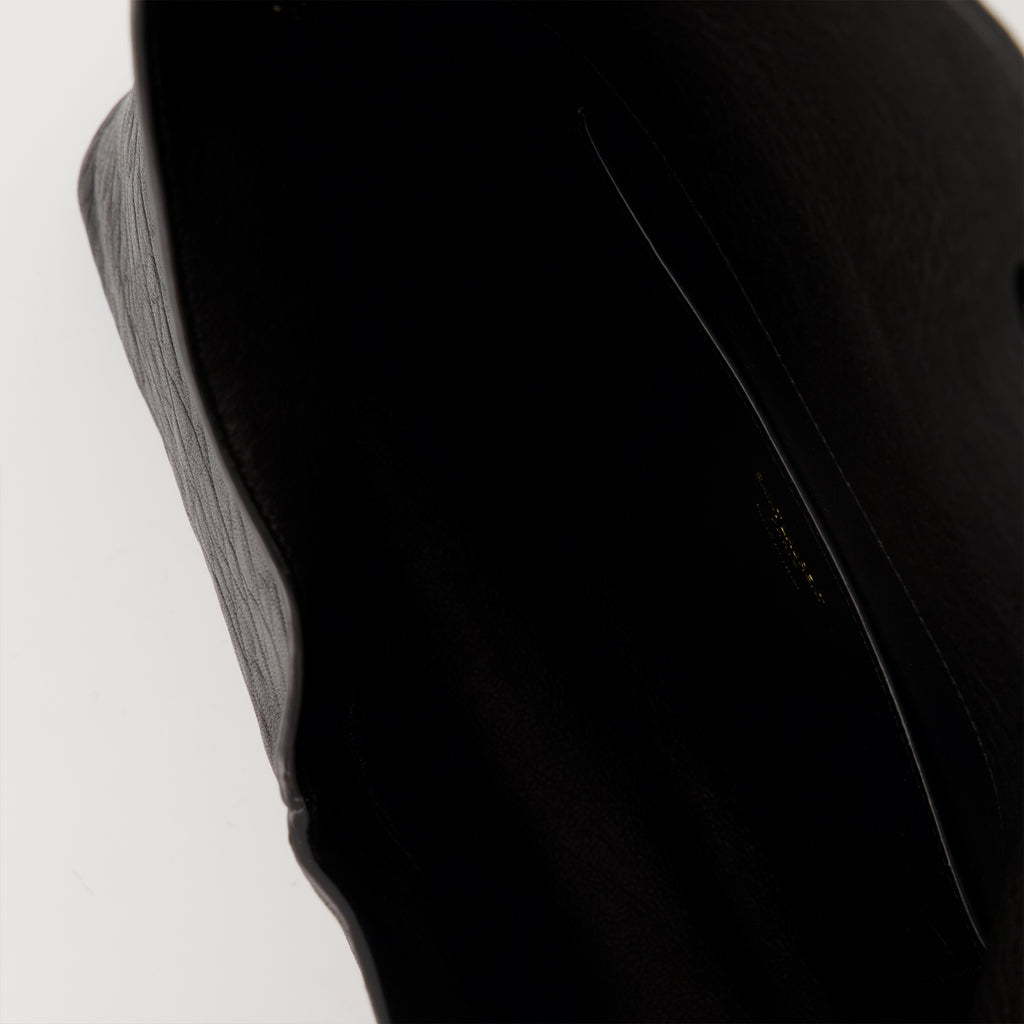 Clutches Clutch Envolvente Saint Laurent Negro Mujeres