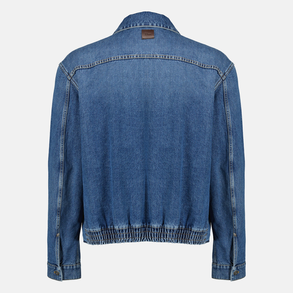 Image de l'article Veste en denim bleu de la marque Dior pour Homme - Saison Printemps-Été 2026 - Vue de Dos