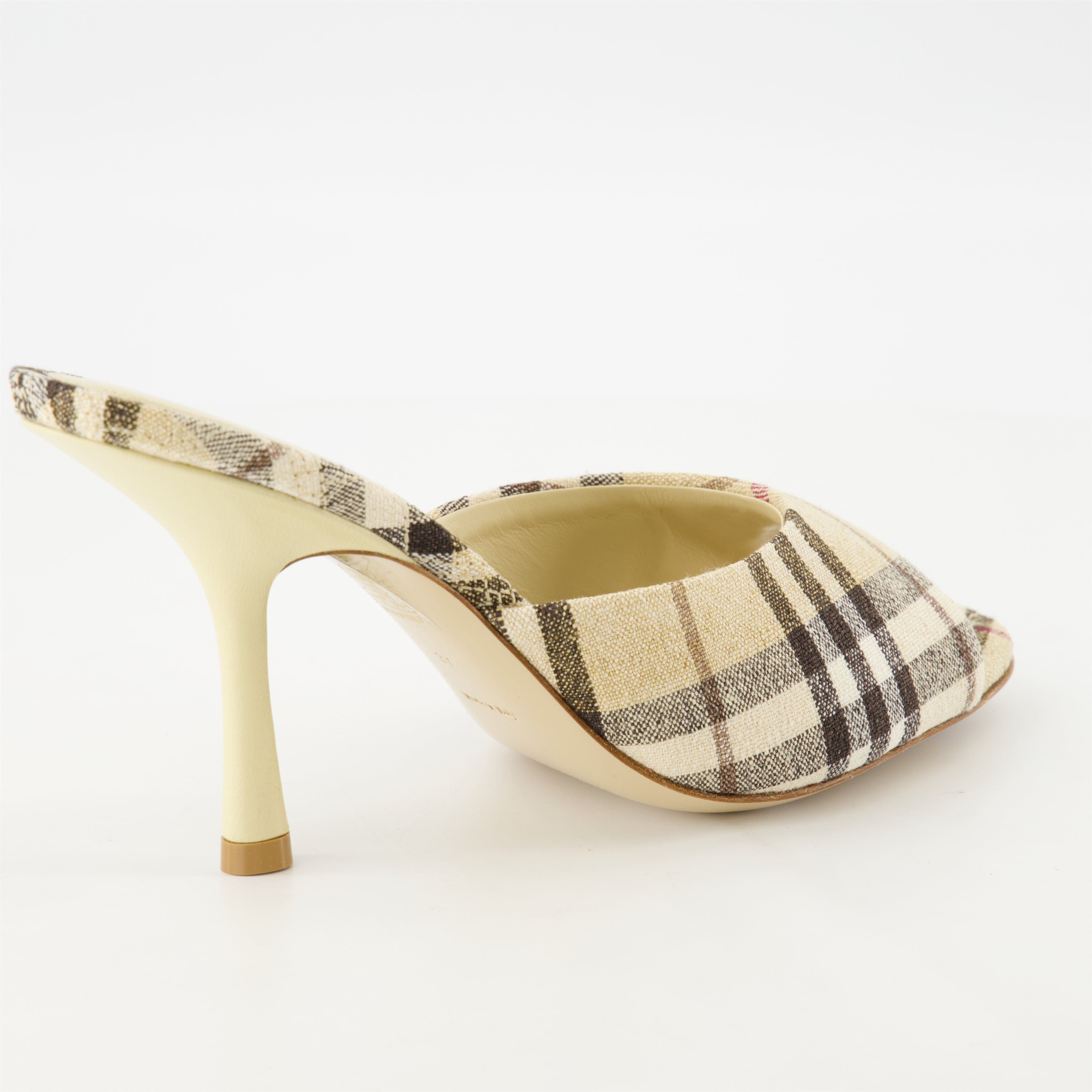Chaussures ouvertes Mules à carreaux Burberry Beige Femme